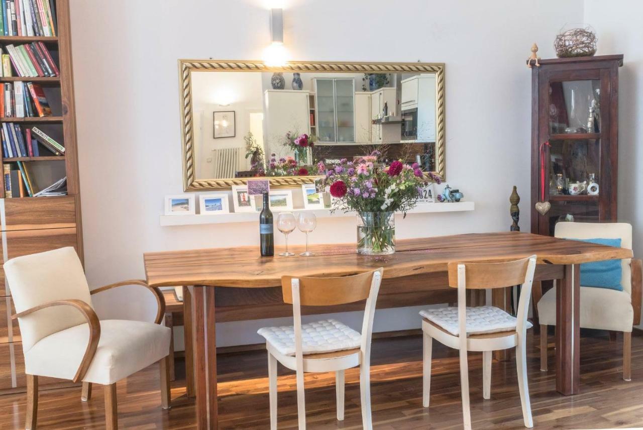 Spacious Old Town Luxury Apartment リンツ エクステリア 写真